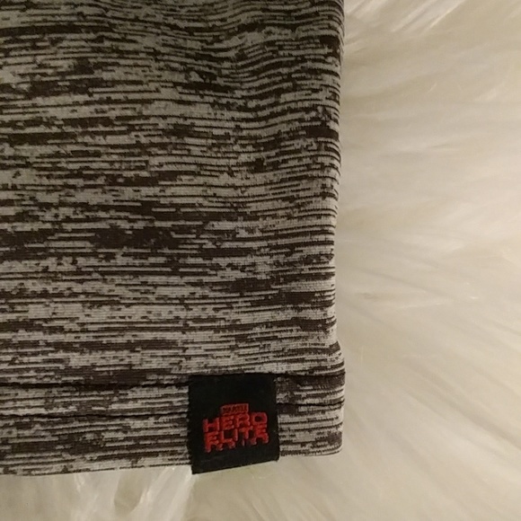 Marvel Spiderman T Shirt - Picture 5 of 5